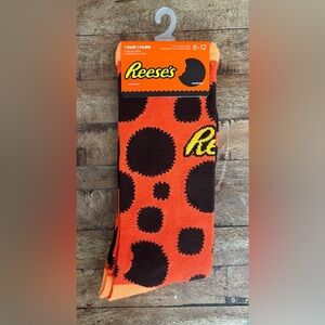 1 Pair Reese’s Peanut Butter Cup Socks Sz 6-12 NEW! Official Licensed Merch! NWT